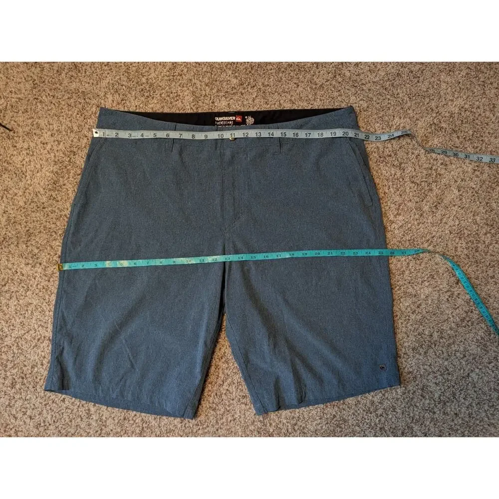QUIKSILVER AmphIbians Men's Shorts/swim shorts, Size 40; Dusty blue